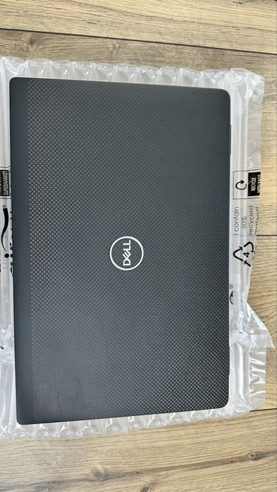 Лаптоп Dell Latudite 7320 FHD 13.3” Тъч / Intel i7- 1185G7 16GB RAM 512GB SSD / MS Office 2011 Pro Plus
