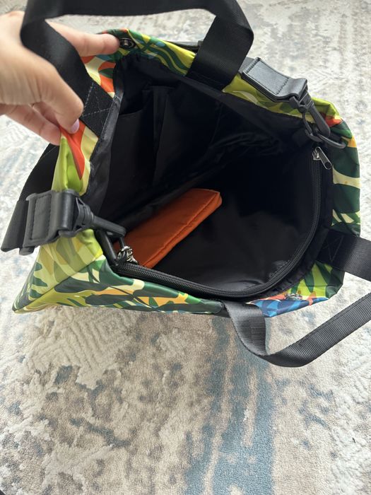 Сумка новая Tahari