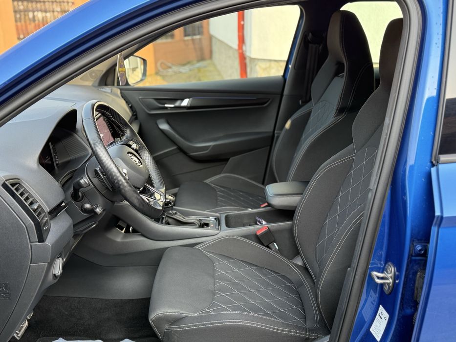 Skoda Karoq Sportline 4x4 2.0 tdi 150 cp Matrix 2022