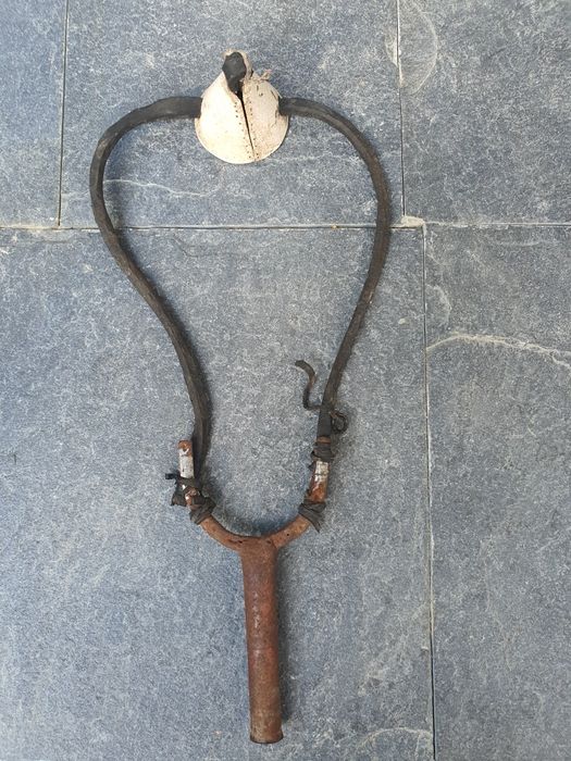 Стара     прашка