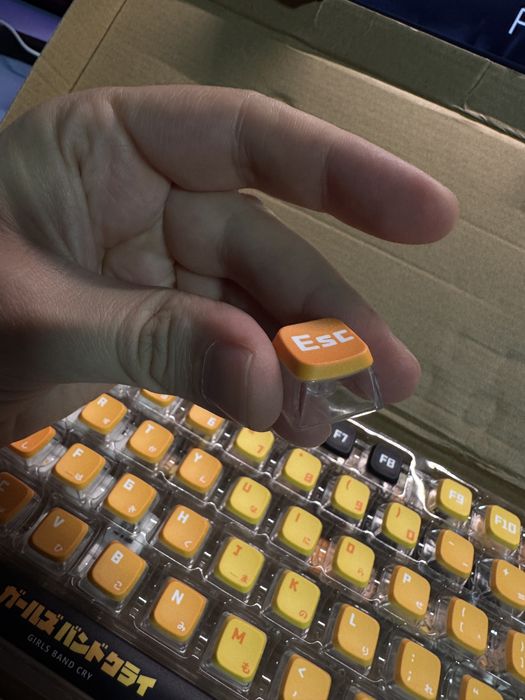 Продам новые кейкапы PBT пластик keycaps