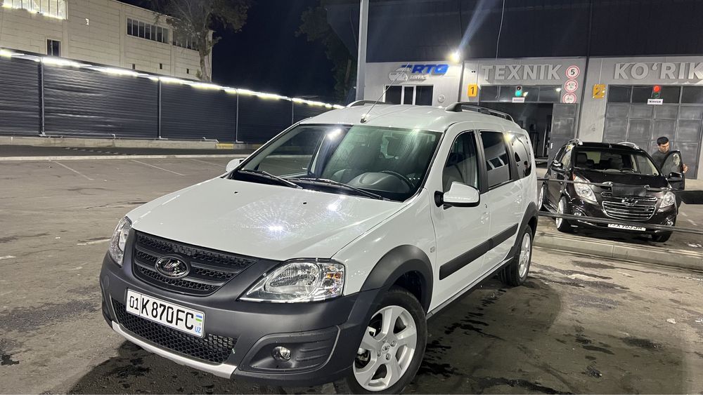 Lada Largus 2021