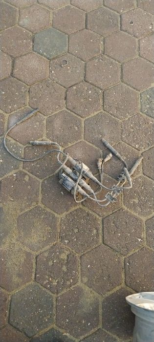 Запчасти на ауди 100 с4