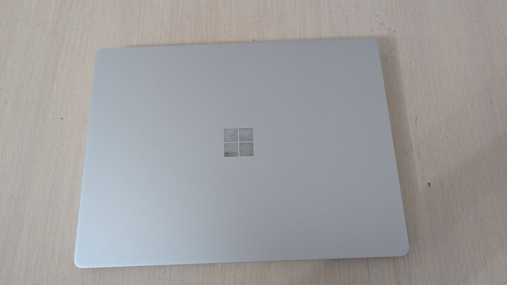 Ноутбук Surface laptop go 2