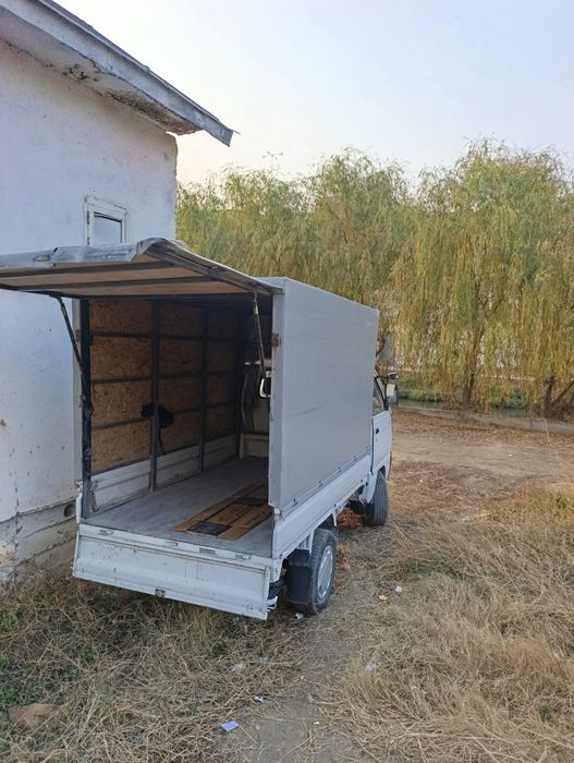 Labo moshinasga tent bor