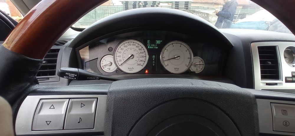 Chrysler 300c 5.7 HEMI Бартер 4х4 LPG PRINS