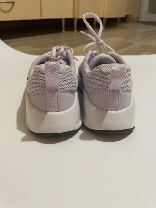 Дамски маратонки Nike