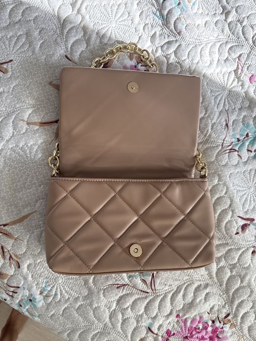 Дамска чанта тип валентино valentino