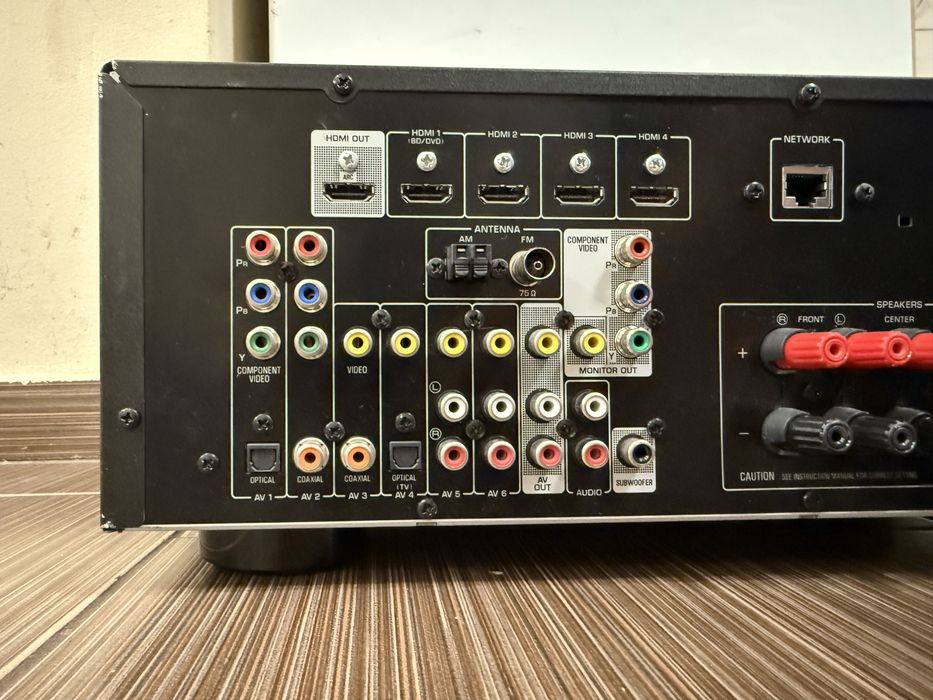 Yamaha RX-V473 resiver