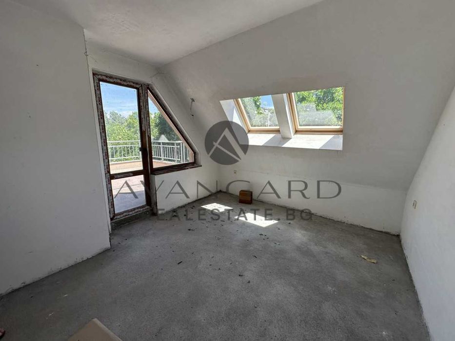 Продава се Тристаен апартамент в Пловдив, Център - 130 кв.м за 1847 €/кв.м - Снимка #4