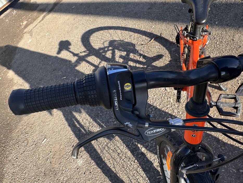 Велосипед autor , от 5лет до 9лет качественый!