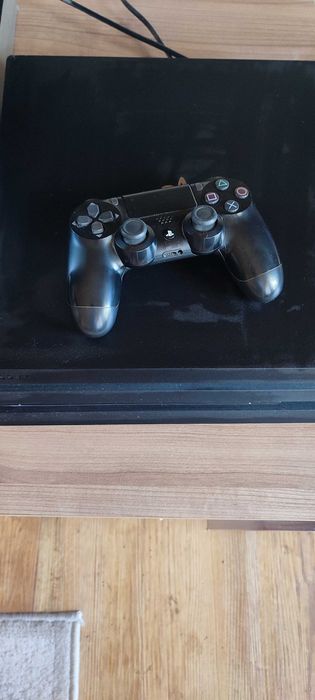 Play station 4, с джойстик