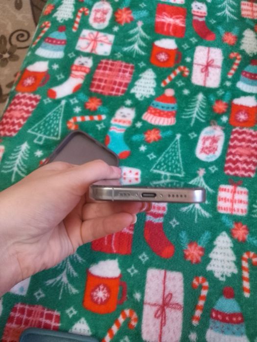 Iphone 16pro silver 256gb+apple watch SE 2025