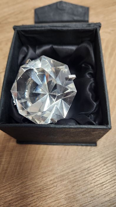 Луксозно преспапие