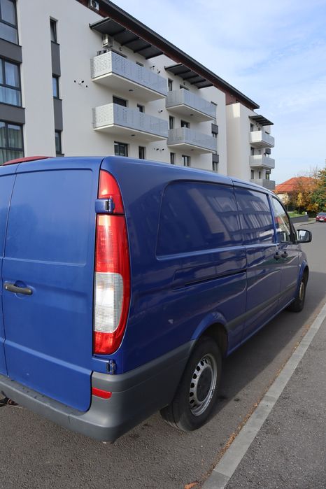 Manipulare marfa, debarasare mobila si transport bunuri