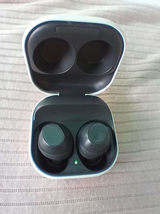 Galaxy Buds Fe безжични слушалки