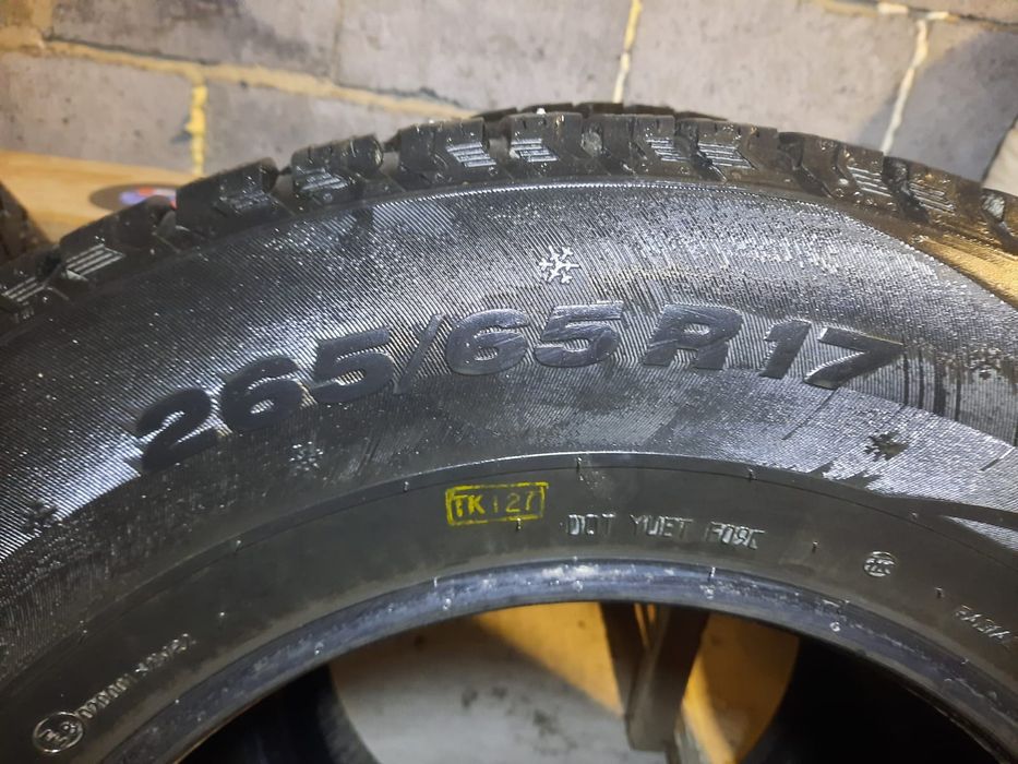 Зимняя резина R17 265/65