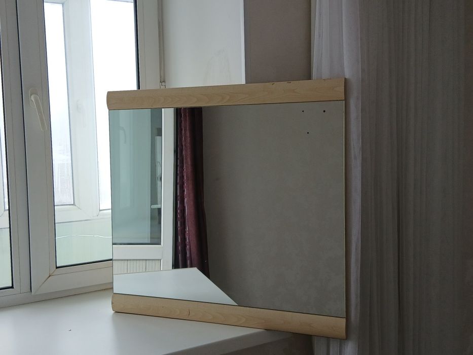 Зеркало с рамочкой