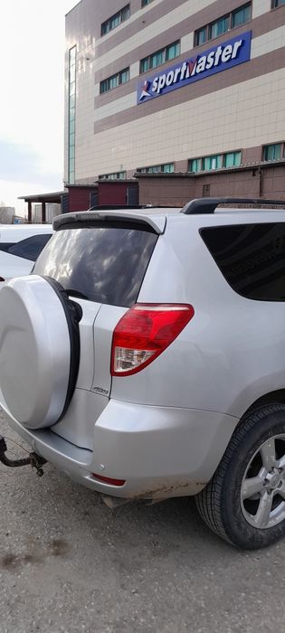 Тойота раф 4 2007 года