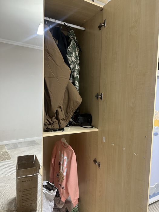 Шкаф! Продам распашной шкаф