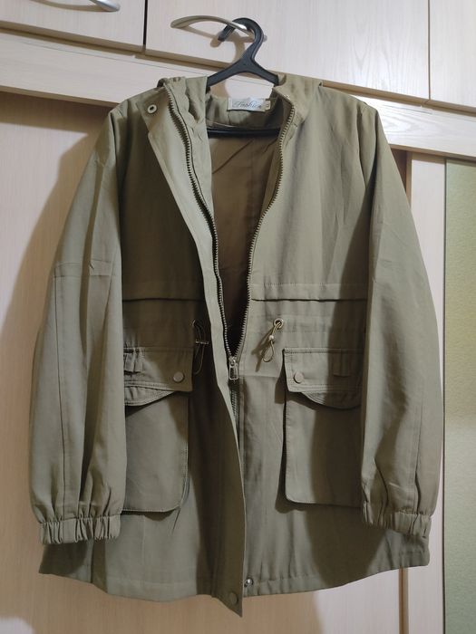 Продаётся парка осень - весна