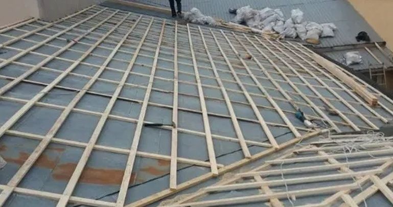 Executăm acoperișuri montaj tigla metalică dulgherie reparați acoperis