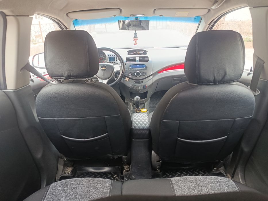 Spark sotiladi srochniy