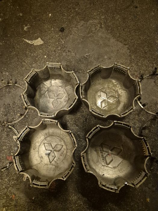 Капачки за джанти с гривни за Pajero/L200