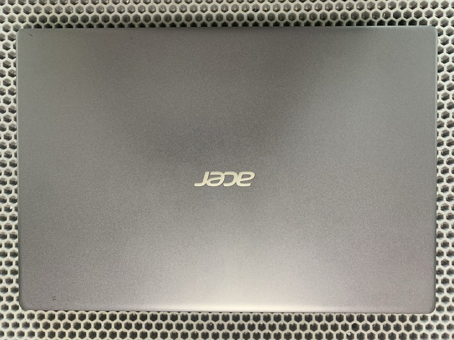 Ноутбук Acer. i3-10gen.