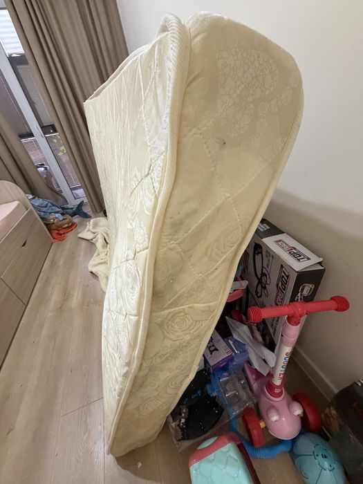 Матрац 1,2м*2м б/у