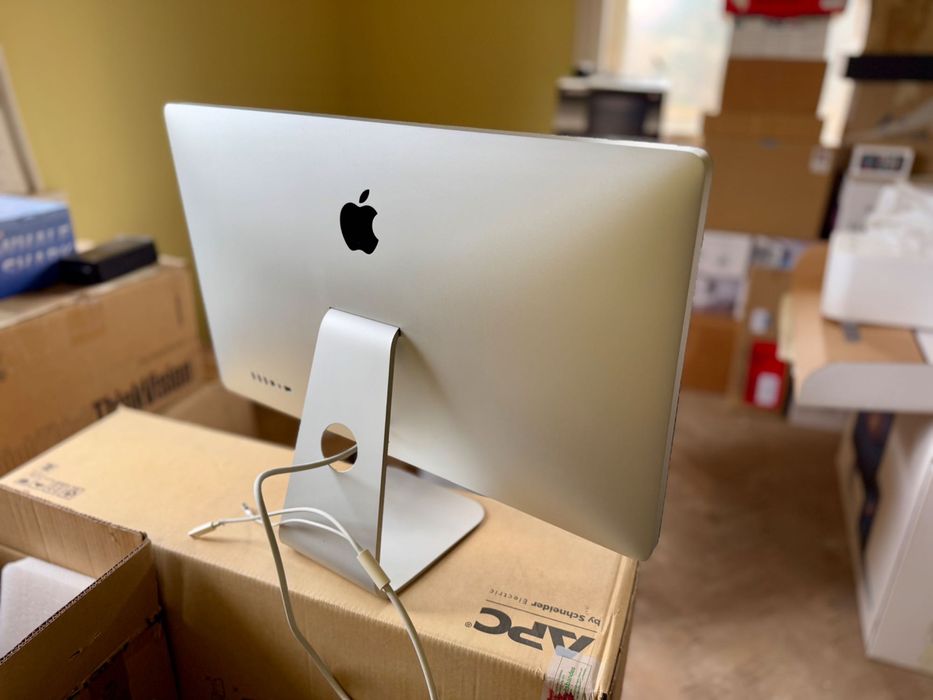 Apple Thunderbolt Display 27"