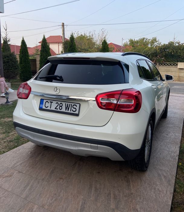 Mercedes GLA 220