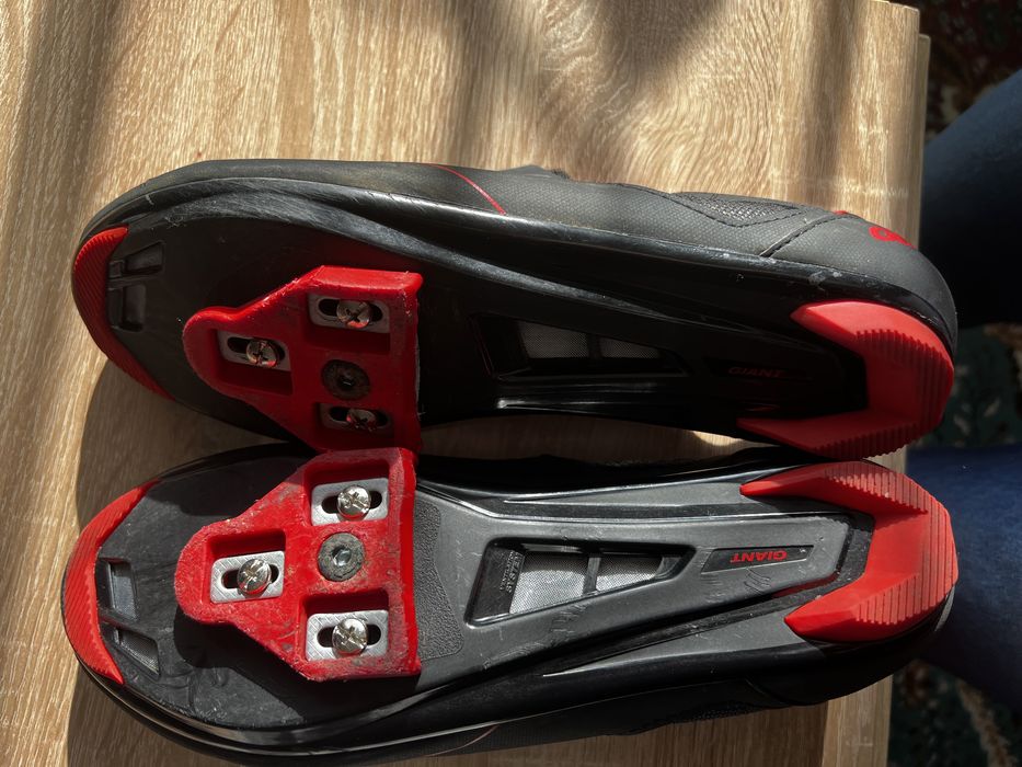 обувь giant bolt