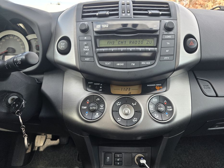 Toyota Rav4, 2.2D, 4D Executive