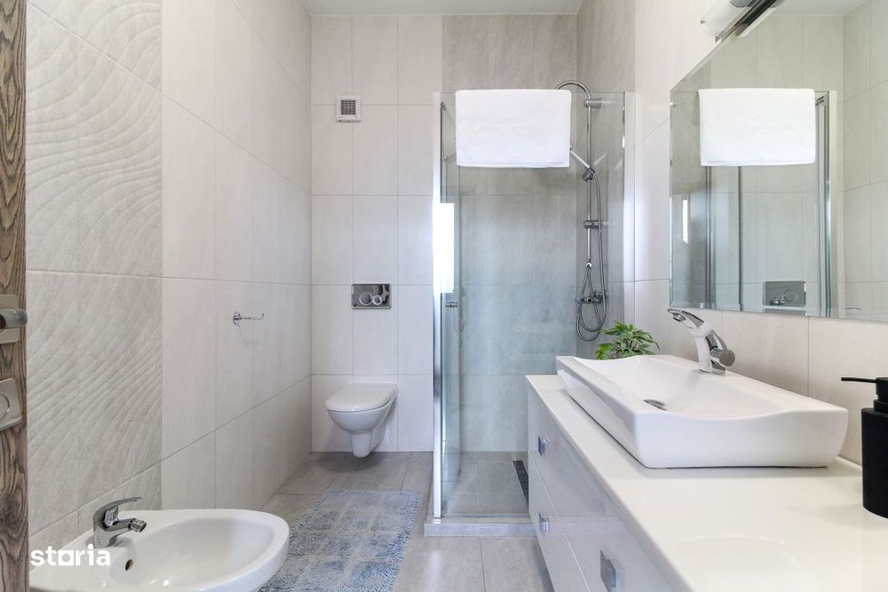 Casa LA CHEIE cu 5 camere si 4 bai, Buna Ziua, 200 mp, zona LIDL, comi