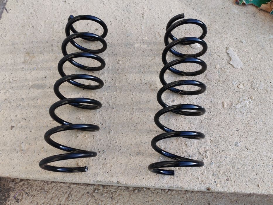 Arcuri Ford Focus Mk2 punte spate KYB