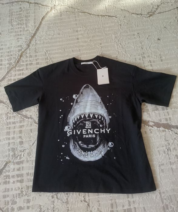 футболка живанши оригинал