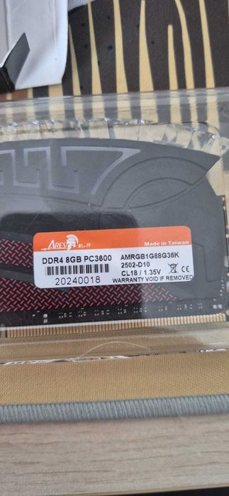 Memorie RAM Ares Armor RGB 8GB DDR4 3600MHz CL18 - Gaming