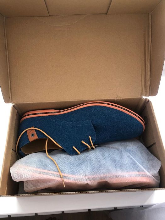 Новые мужские туфли