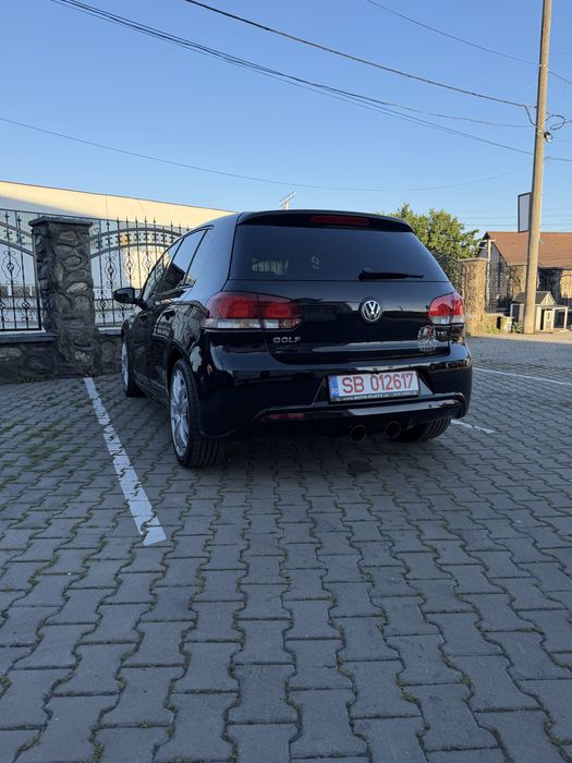 Volkswagen Golf VI
