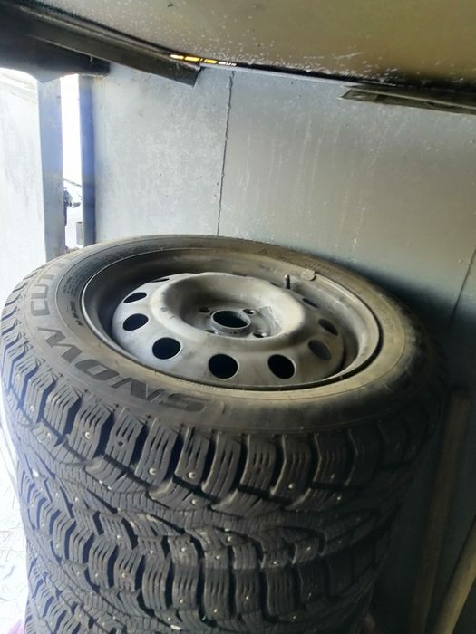Шины отличном состоянии на дисках