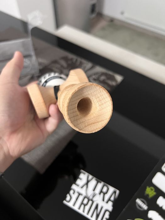 Kendama Sweets in cutia originala