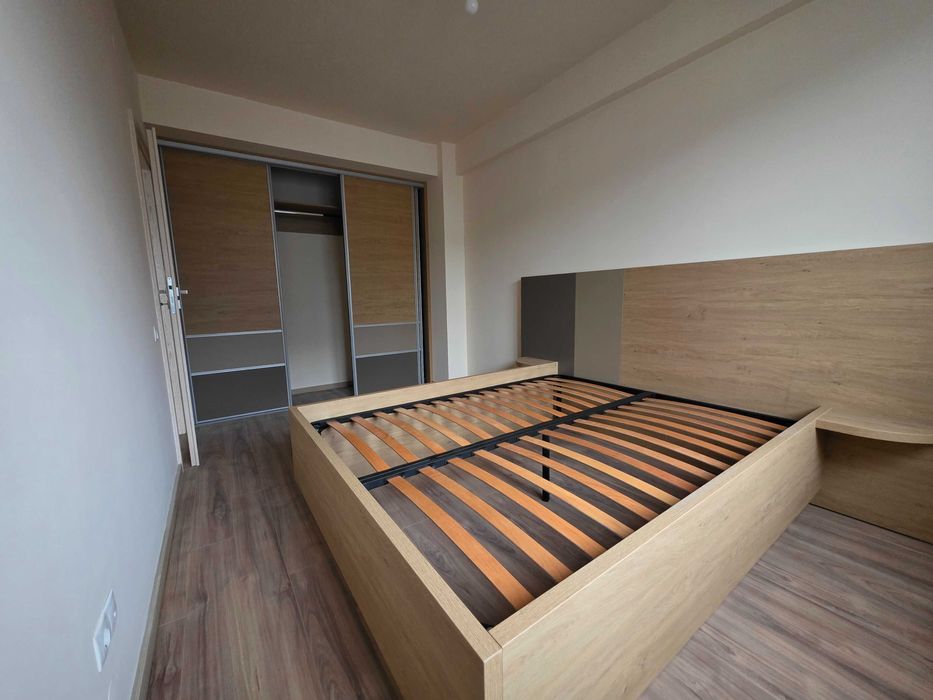 Apartament doua camere mobilat Intre Lacuri