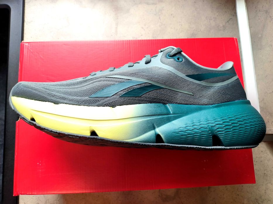 НОВИ | маратонки Reebok Zignition Running Dark Fog