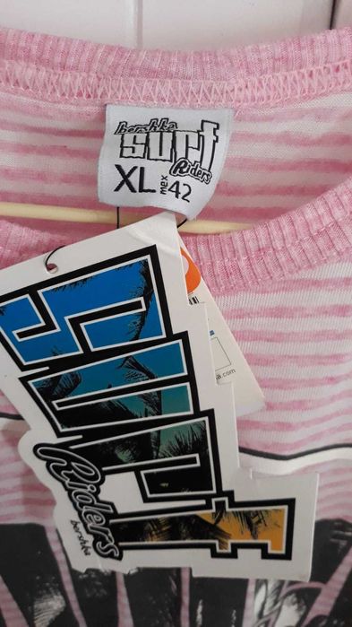 Tricou barbati marime Xl roz cu alb