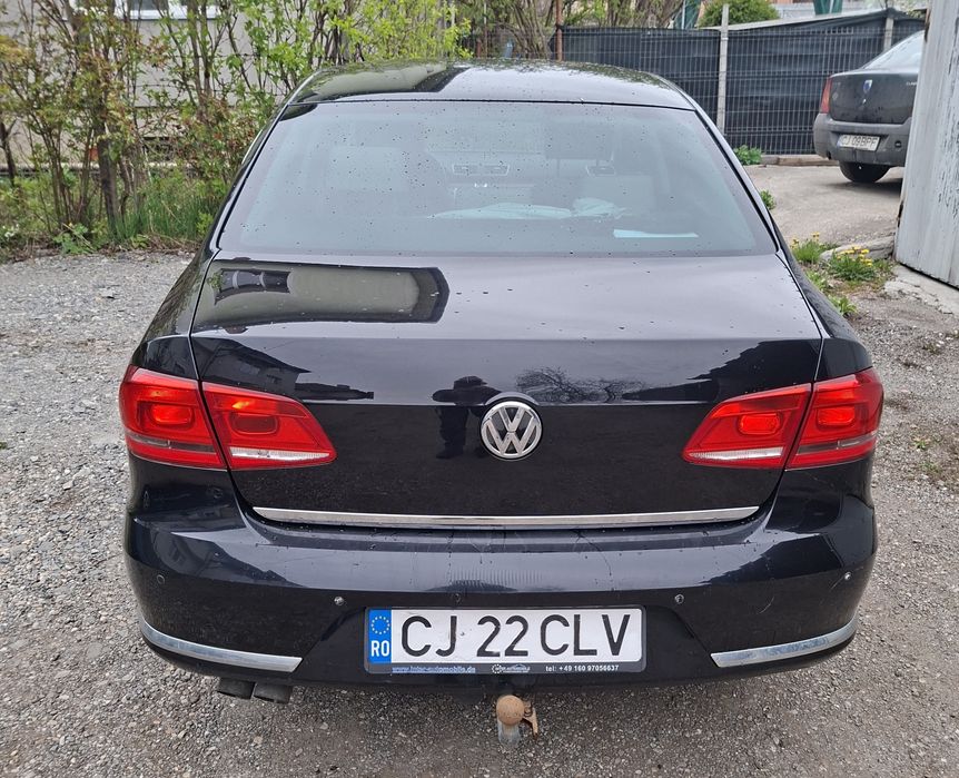 Vând Volkswagen Passat b7