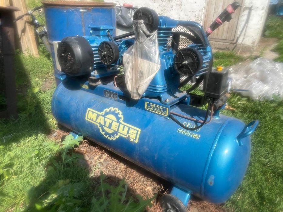 Продам компрессор