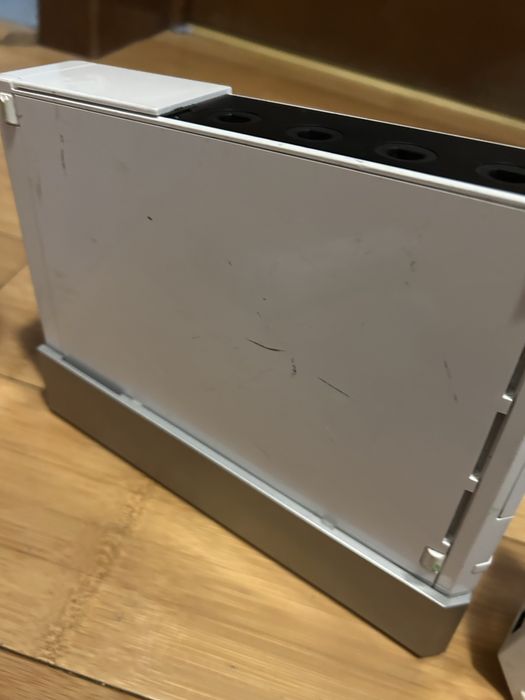 Wii cu toate accesoriile si jocuri