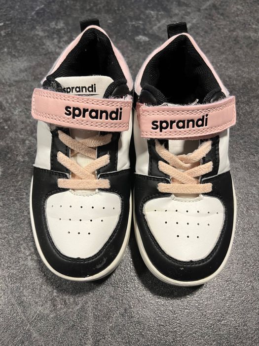 Детски обувки за момиче