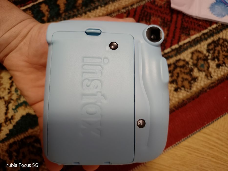 Продам фотик инста мини